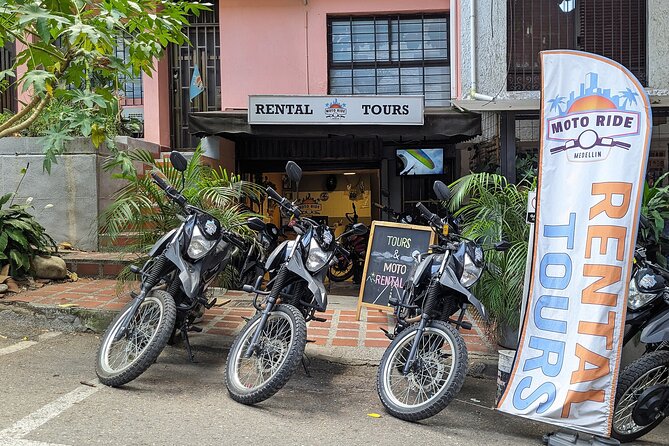 Reminder Tour From Medellin. Transport by Car or Motorcycle - Transport Options: Car or Motorcycle