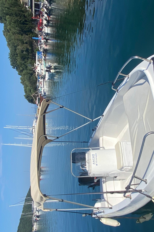 Rent a Small Boat 30 Hp Without License! - Booking Information