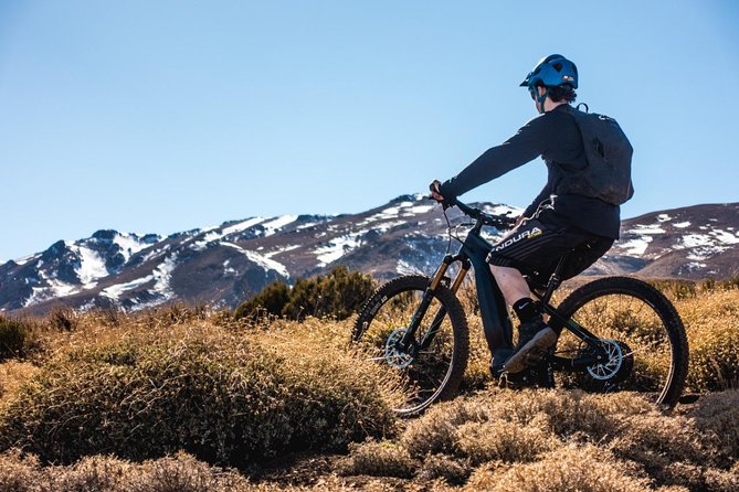 Rent an Electric Mountain Bike in Santiago to Ride in a Bike Park - Inclusions