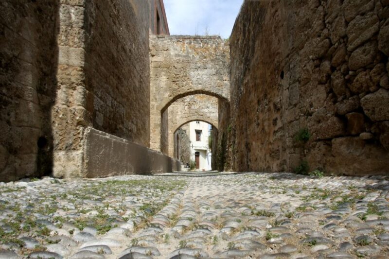 Rhodes: Palace of Grand Master Ticket & Rhodes SG Audio Tour - Experience Highlights