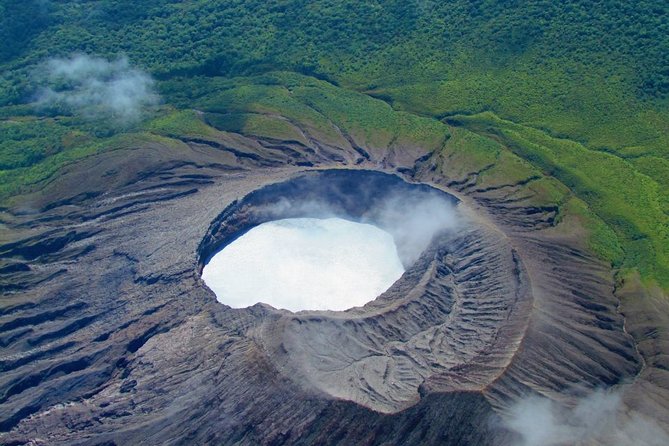 Rincon De La Vieja Volcano Hike, Mud Bath and Hot Springs - Volcanic Wonders and Mud Pots
