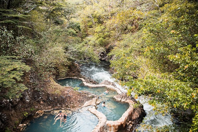 Rincon De La Vieja Volcano Hike, Oropendola Waterfall, Hot Springs & Lunch Combo - Meeting and Logistics