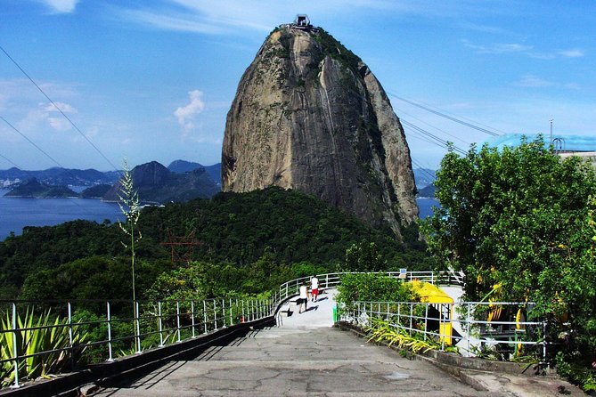 Rio Shore Excursion: Christ Redeemer, Sugarloaf and Selarón Steps 6-Hour Tour - Pickup and Meeting Information