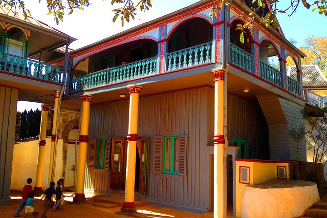 RN7 Road Trip - Private Multi Day Madagascar Tour - Transportation and Pickup Options