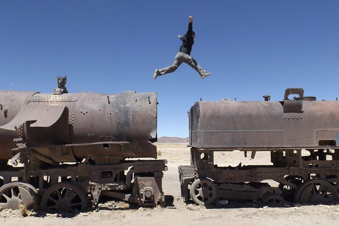 Road to Uyuni Economic Package 4D - 3N - Tiwanaku Ruins Exploration