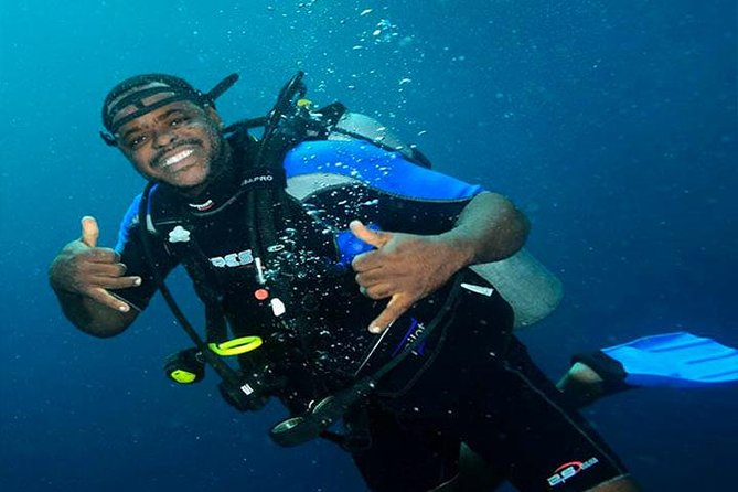Roatan Reactive-Refresher Dive Course - Inclusion Details at a Glance