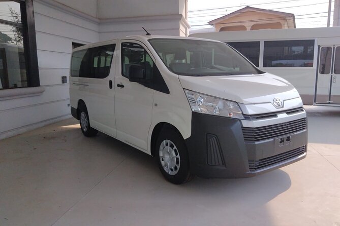 Roatan: Shuttle Service & Transport - Variety of Vehicle Options