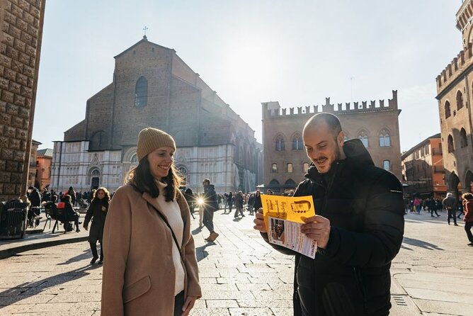 San Luca Experience Tour Skip the Line and Food Tasting - Location and Meeting Point