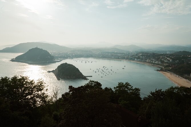 San Sebastian SIGHTSEEING and PINTXOS - Private Cultural & Gastronomic Adventure - Monte Igueldo: Panoramic Views