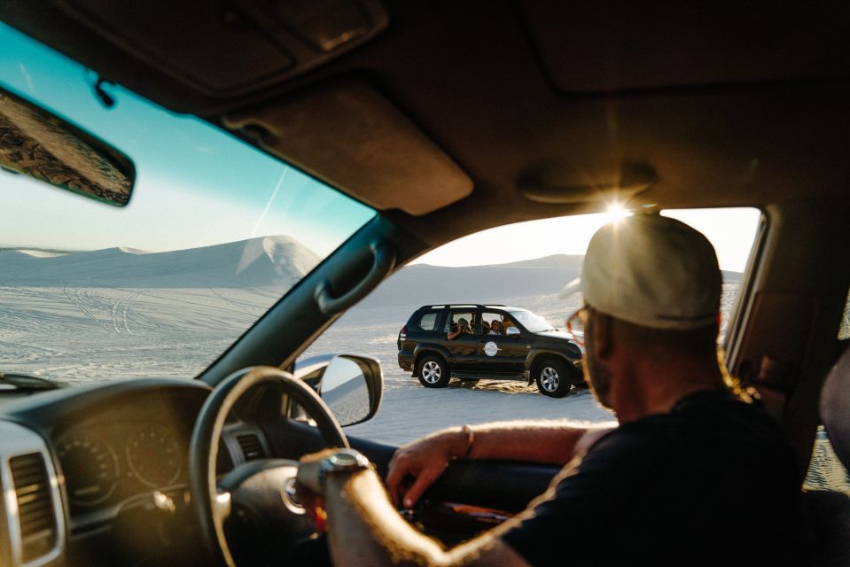 Sand Dune Safaris - Luxurious Toyota Landcruisers