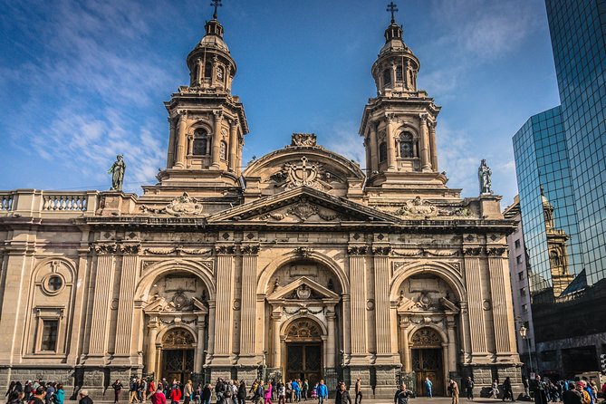 Santiago City Experience: Walking Tour, Market Visit, Lunch & Coffee Included - Safety and Accessibility