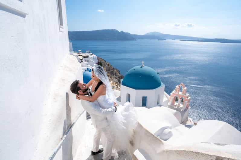 Santorini Photoshoot With Blue Domes & Caldera View - Pricing and Cancellation Policy