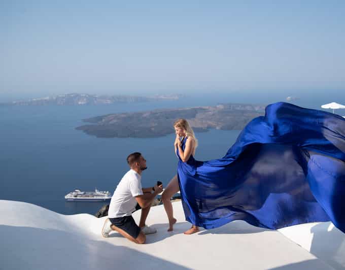 Santorini: Proposal Photoshoot L Private Entry to Blue Dome - Itinerary and Locations