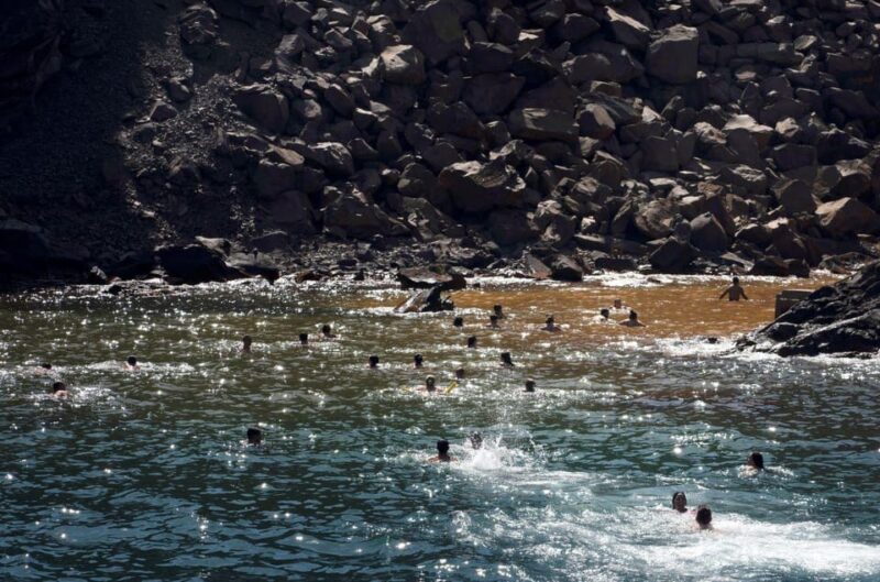 Santorini: Tour of Caldera by Glass Bottom Boat - Itinerary Highlights