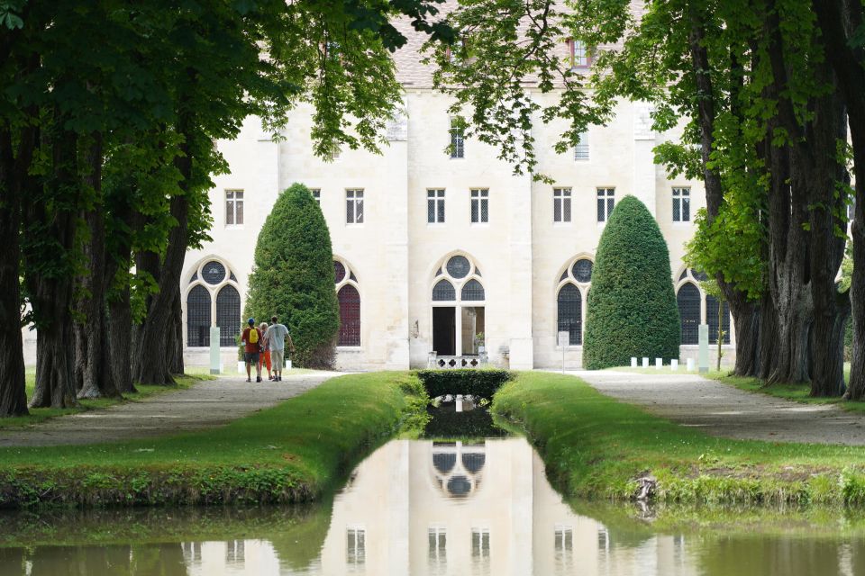 Sarcelles: Royaumont Abbey Entrance Ticket - Abbey Overview