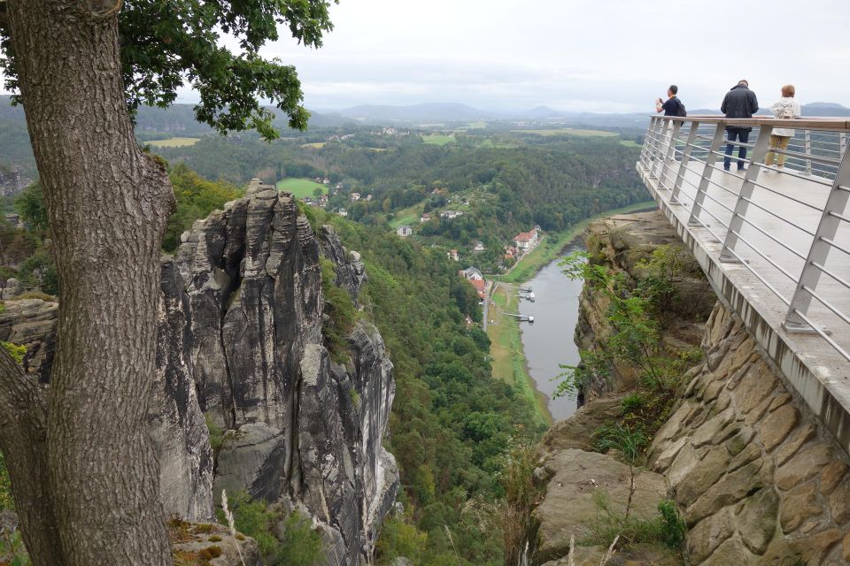 Scenic Bastei Bridge With Boat Tour & Lunch From Prague - Itinerary and Experience