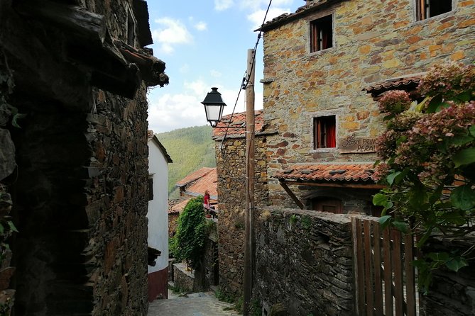 Schist Villages of Lousã Mountain, Half-Day From Coimbra - Tour Features