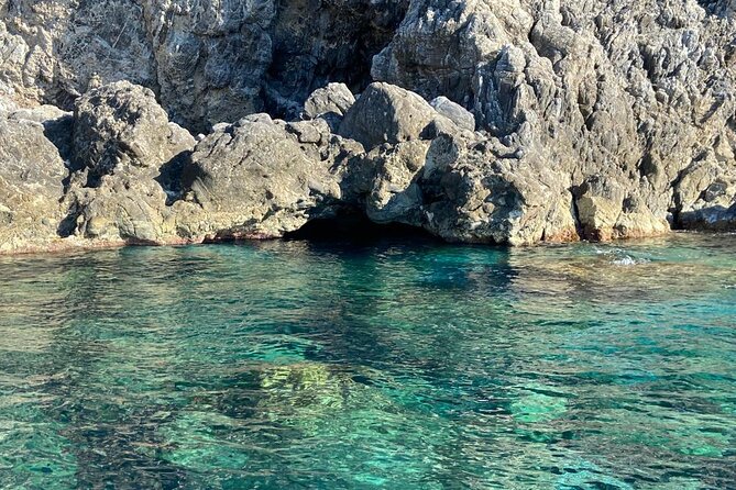 Scilla - Caves Tour Cala Jankulla Beach - Highlights of the Coastal Grottos