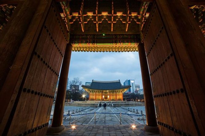 Seoul : Deoksugung Palace Half Day Walking Tour - Tour Inclusions and Recommendations