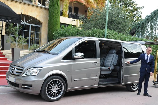Shared Arrival Transfer: Seville Airport to Hotel - Traveler Experience Highlights