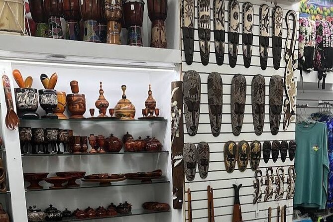 Shopping or Souvenirs in Bávaro Plaza - Meeting and Pickup Information