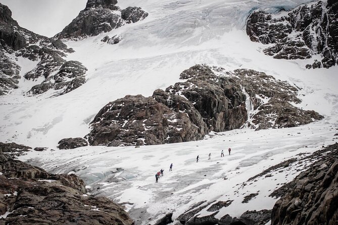 Short Trekking to Vinciguerra Glacier and Laguna Tempanos - Inclusions and Exclusions