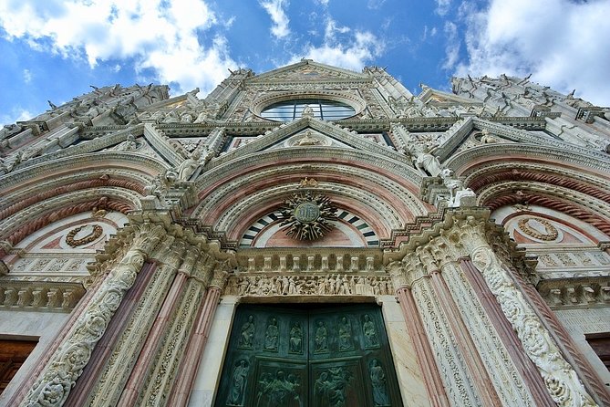 Siena Cathedral: Shrine of Treasures. - Guided Tour Experience