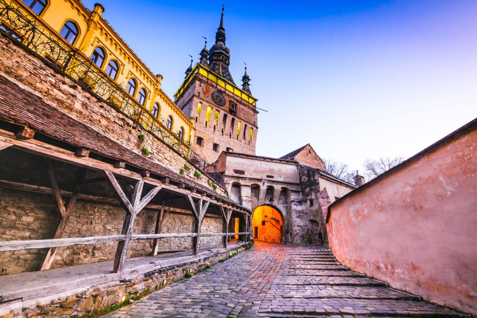 Sighisoara: City Walking Tour and Dracula House Visit - Itinerary Highlights