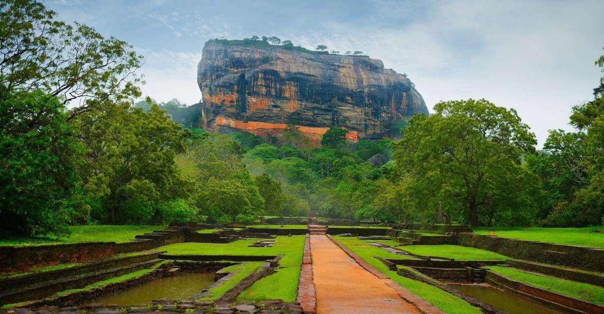 Sigiriya: Rock Fortress Guided Walking Tour - Experience Highlights