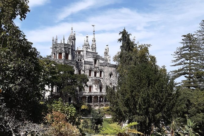 Sintra / Cascais Tour - Highlights of Sintra