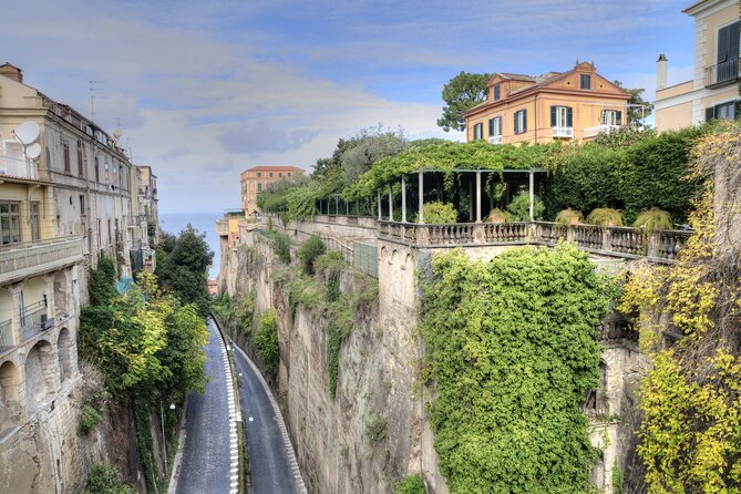 Sorrento Walking Tour With Limoncello Tasting - Inclusions and Highlights