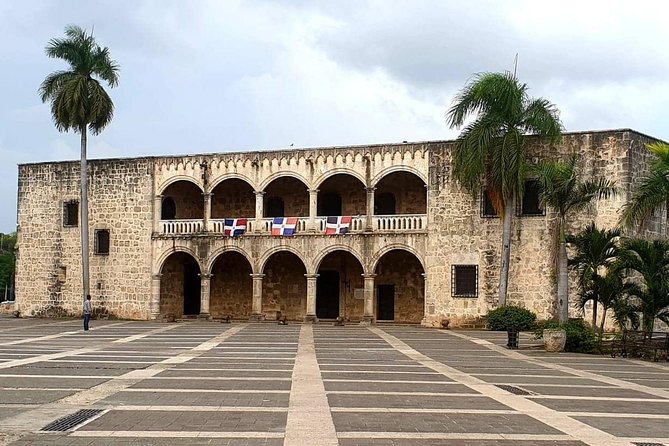 St Domingo and Visit of the Rum Factory - Casa Colon Palace Visit
