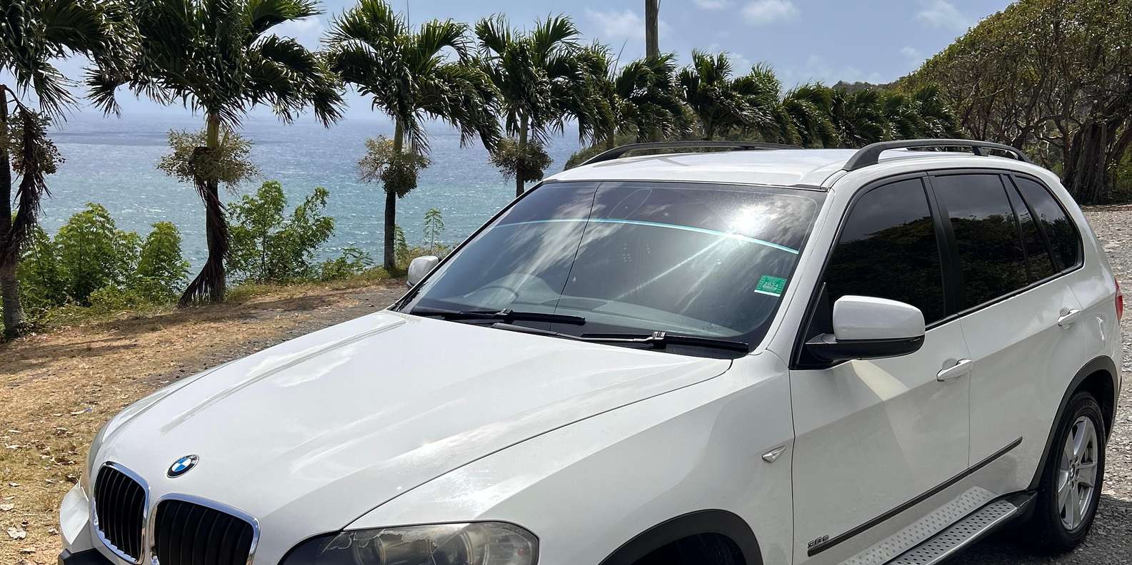 St.Lucia Shared Shuttle ; UVF To Your Destination - Shuttle Amenities and Features