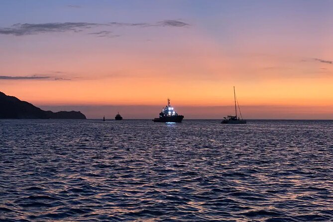 Sunset Sailing Santa Marta Bay - Inclusions and What to Expect