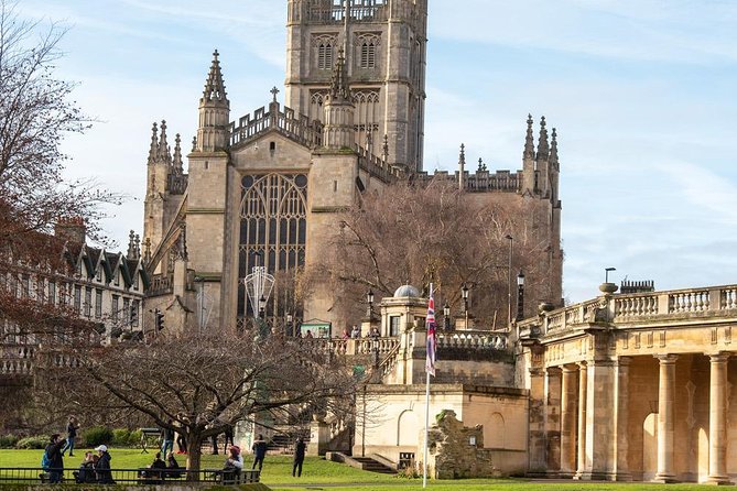 The Bath History And BEATLES MEMORY Tour - Included Languages and Accessibility