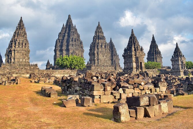The Hindu Realms of the Prambanan - Deities Worshipped at Prambanan