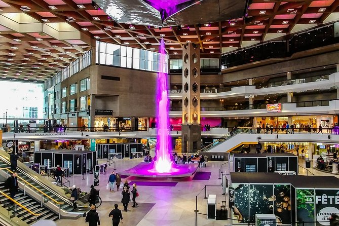 The MTL Detours Montreal Underground City + Downtown Tour - Exploring Downtown Montreal