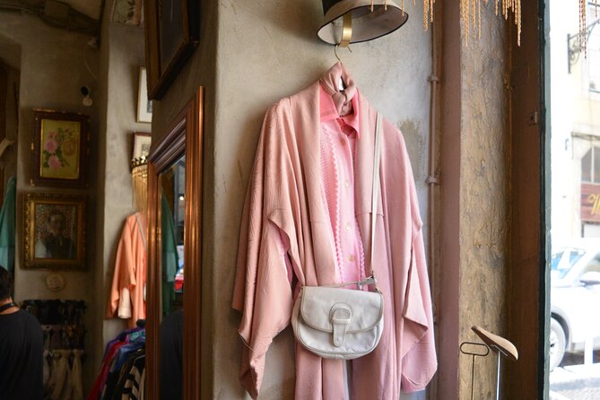 The Ulitmate Lisbon Vintage and Thrift Shopping Tour - Meeting and End Points