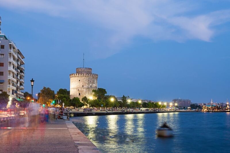 Thessaloniki: First Discovery Walk and Reading Walking Tour - Itinerary and Main Attractions