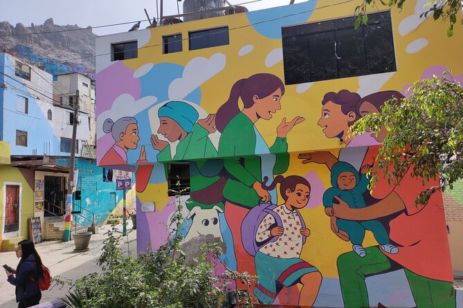 Through the Favelas of Lima, Helping Local Communities by Booking - Pickup and Accessibility Details