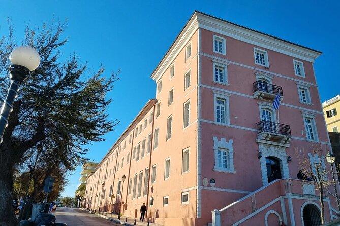 Tour in Corfu Town: Historic Buildings & Great Personalities - Architectural Highlights
