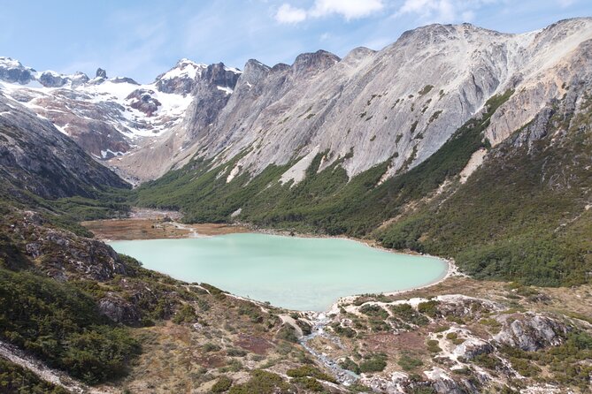 Tour Laguna Esmeralda in Summer in Ushuaia - Laguna Esmeraldas Natural Beauty
