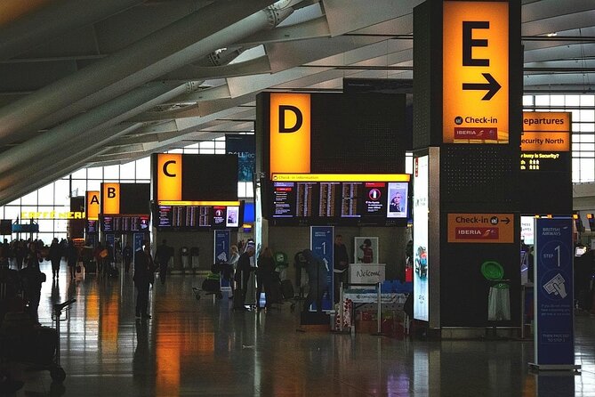 Transfer From Playa Bonita or Gamboa to PTY Airport - Meeting and Pickup