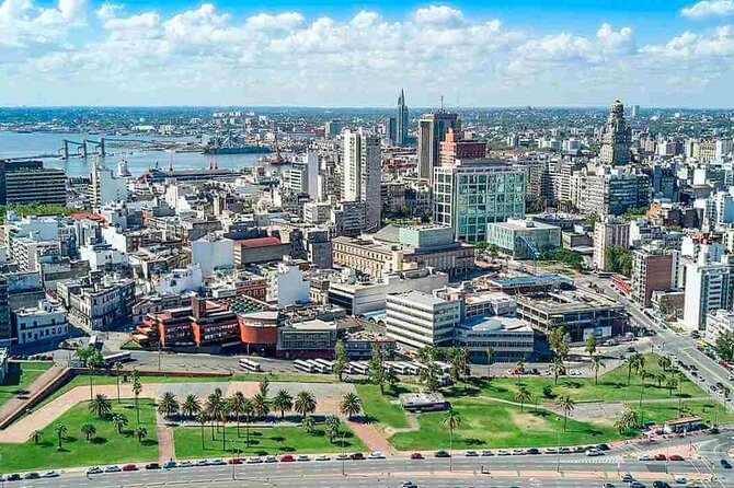 Transfer in Private Vehicle From Montevideo Airport (Mvd) -Montevideo City - Accessibility and Luggage Policy