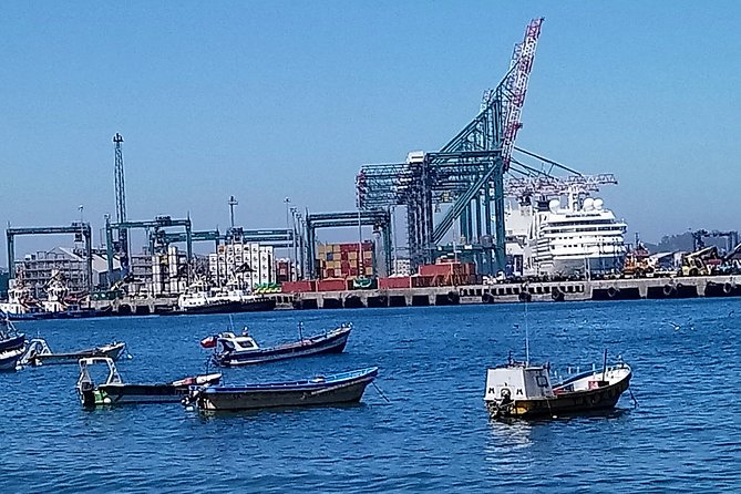 Transport From Santiago to Port of San Antonio (And Vice Versa) English/Spanish - Accessibility Features