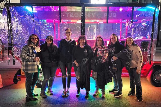 Trolley Pub Holiday Lights Tour in Columbus - Inclusions and Amenities