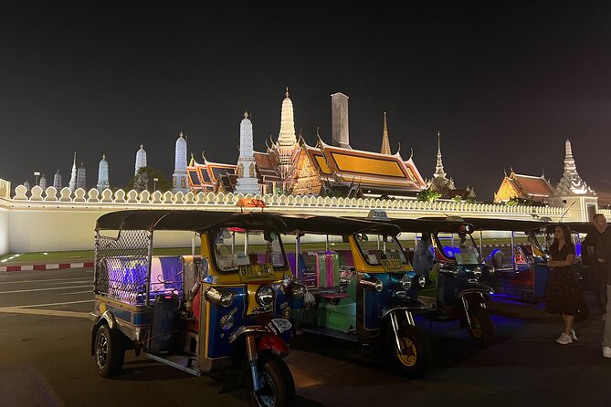 Tuk-Tuk Private Tour in Bangkok by Night With Chinatown Meal - Grand Palace Photo Opportunity