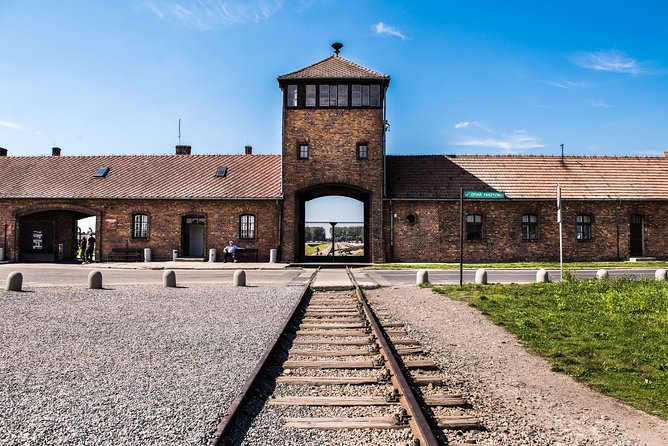 Two Day Trip to Auschwitz Birkenau and Wieliczka Salt Mine - Exploring Auschwitz-Birkenau Concentration Camp