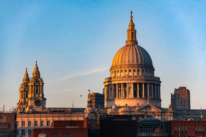 Ultimate Introduction to Photography in Central London - Experimenting With Photographic Techniques