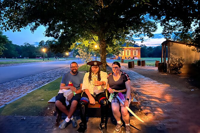 Ultimate Pirate Walking Tour in Colonial Williamsburg - What to Expect During the Tour